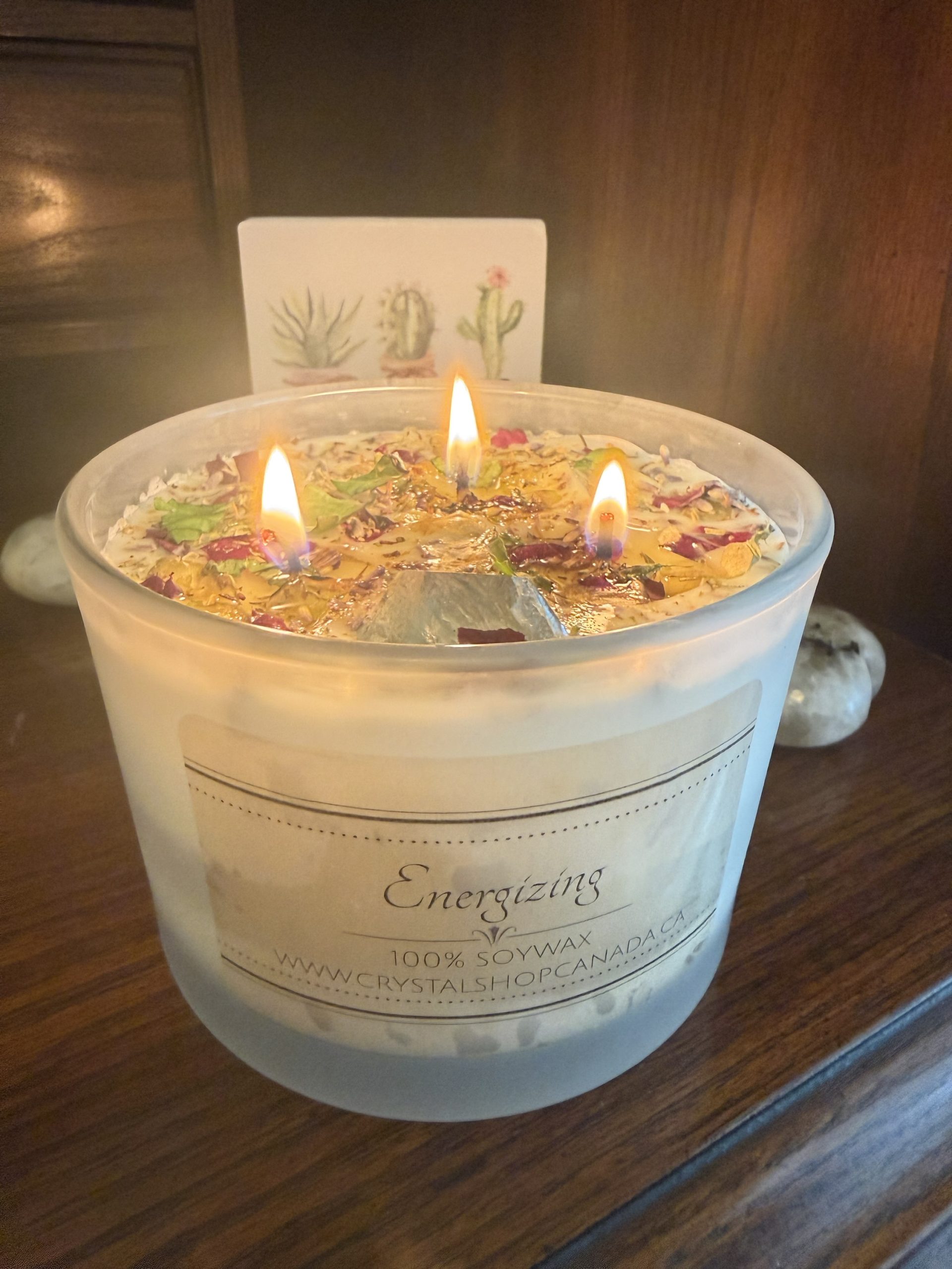 Energizing candle